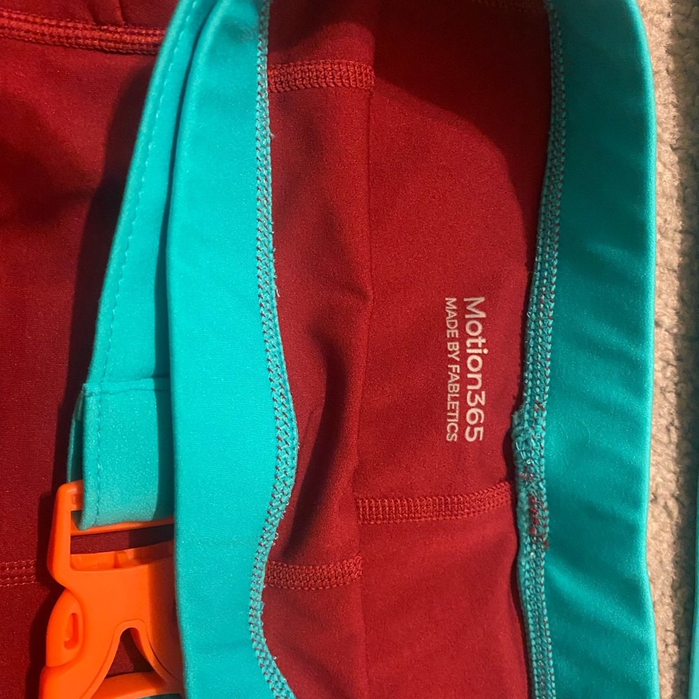 Fabletics Motion 365 Matching Set Size M Maroon C… - image 3
